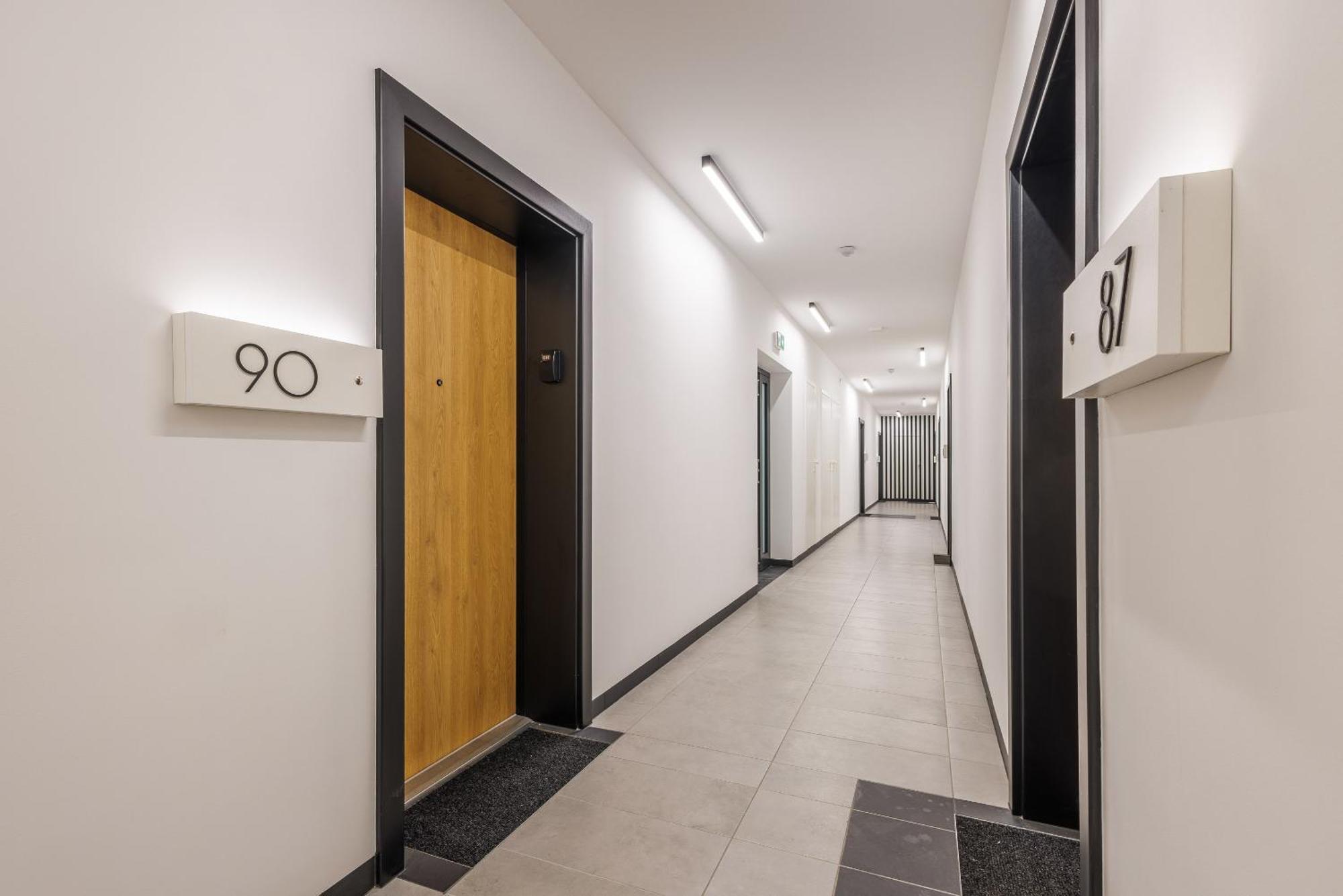 Emihouse Krakovska Apartments 热舒夫 外观 照片